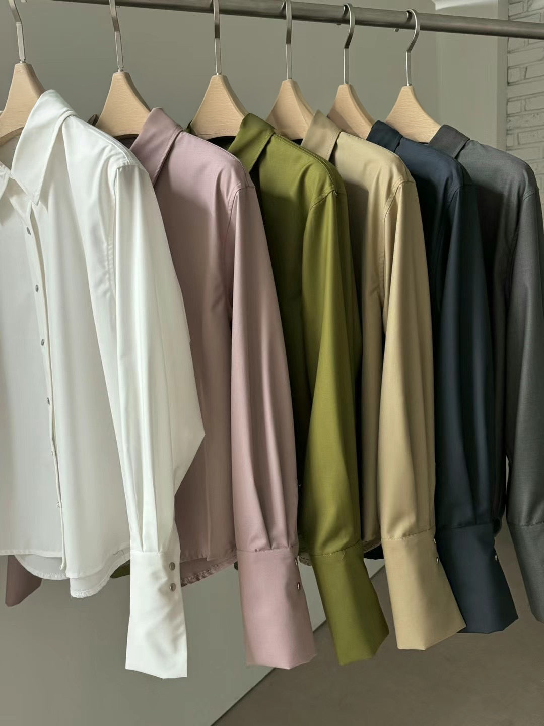 (Premium) Wing Cuff Shirt