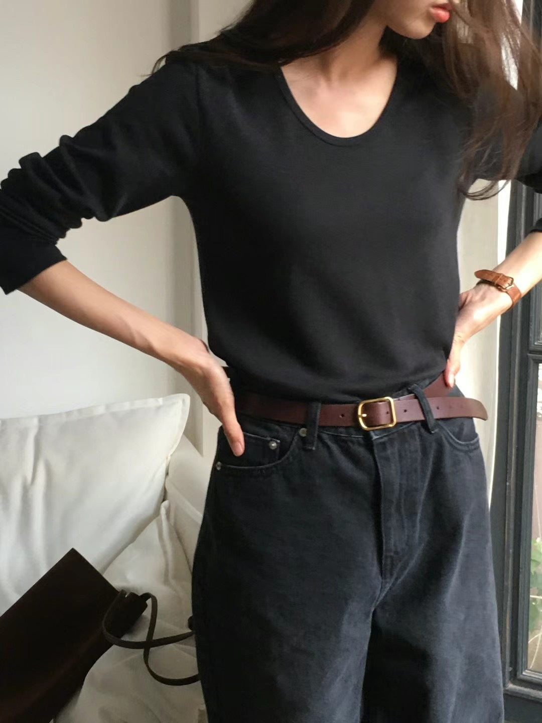 (Premium) U-Neck Tee