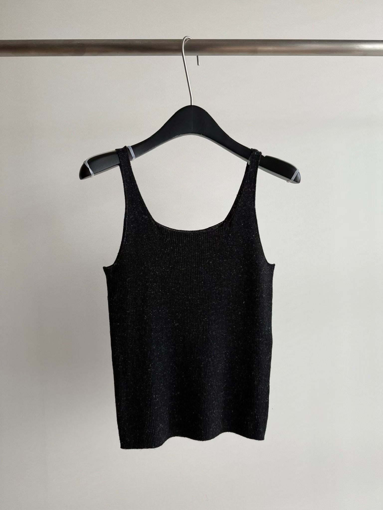 (Premium) Glitter Knit Vest